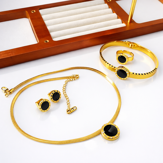 Gold Stainless Steel Black Clover Jewelry Set (Round)